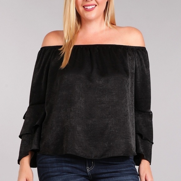 Black Off-the-Shoulder Top - Picture 3 of 4
